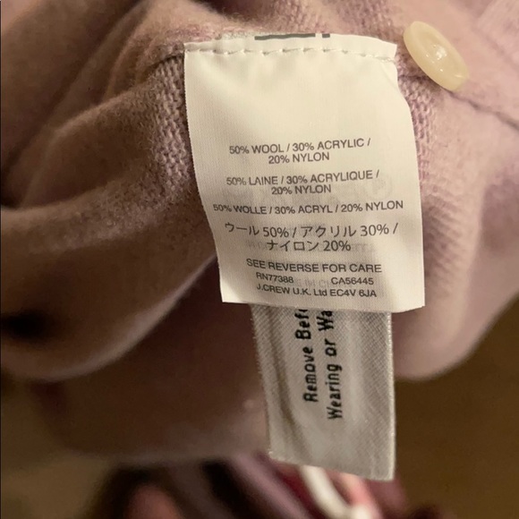 J Crew Lilac Sweater with White Cuffs Size Small - Picture 7 of 7